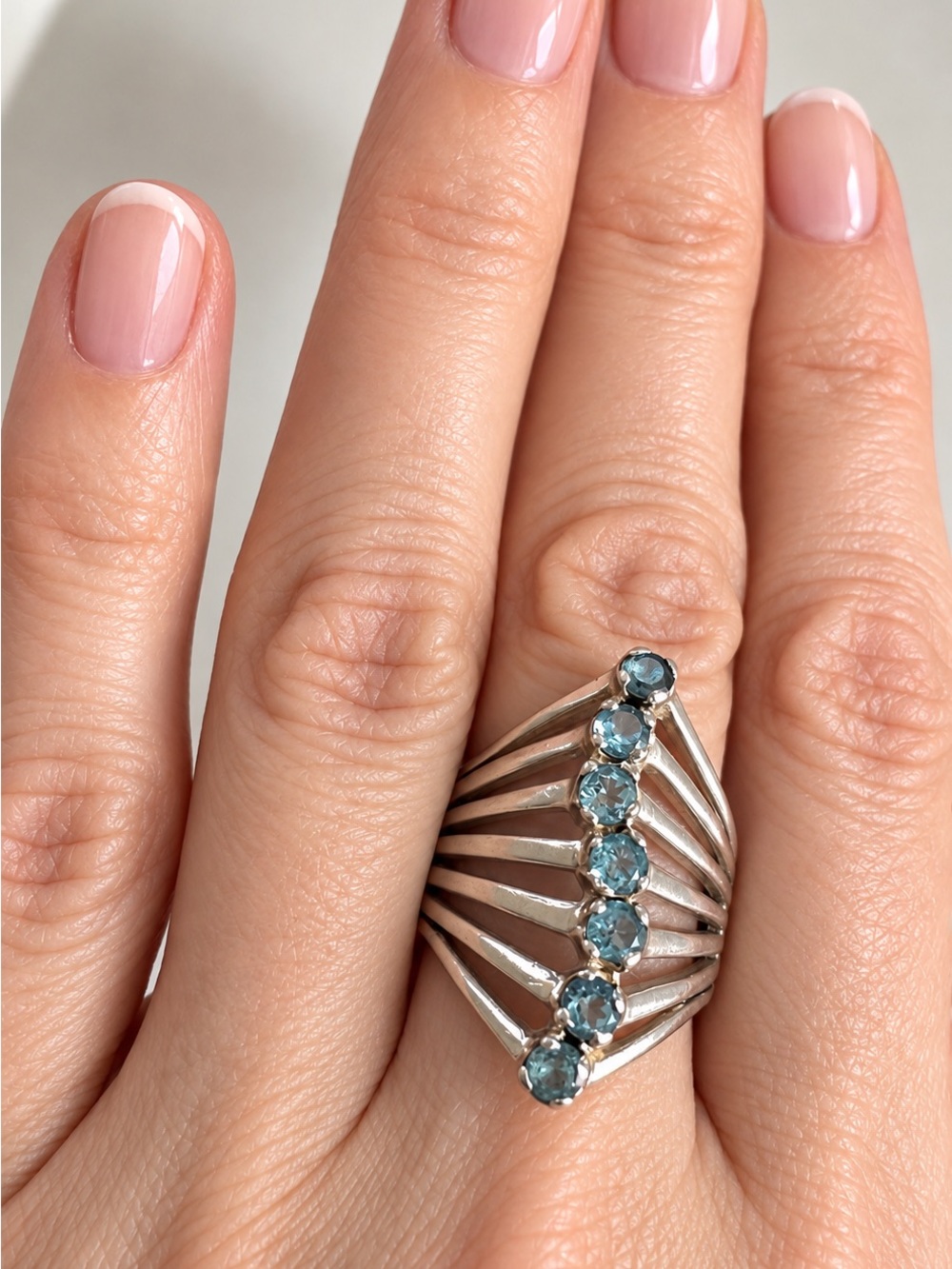 Vintage Blue Topaz 925 Sterling Silver Fan Statement Ridged Ring Size 6.75